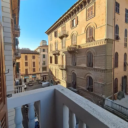 Konukevi Frem Lord La Spezia