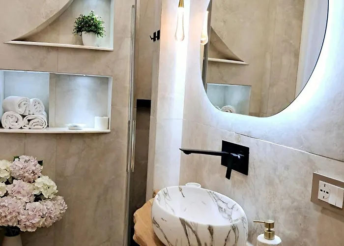 Frem Lord בית הארחה 3*